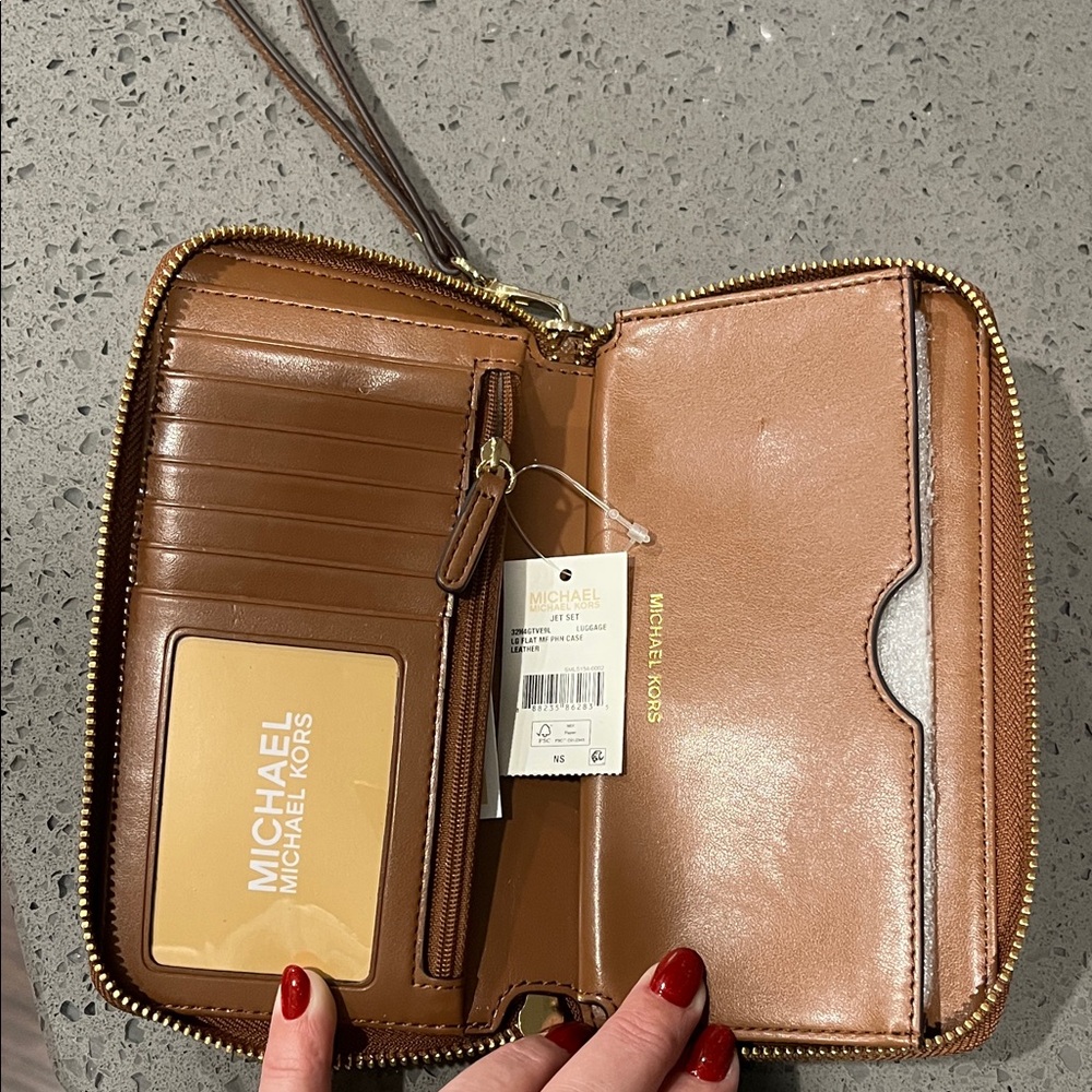 Michael Kors Tan Zip Wallet - Picture 3 of 3